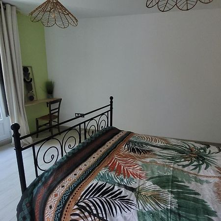 Le Truc En Plus, Accessibles Pmr, Appartement 45 M2 Mitoyen Dans Une Maison Avec Un Autre Appartement Guérard Eksteriør billede