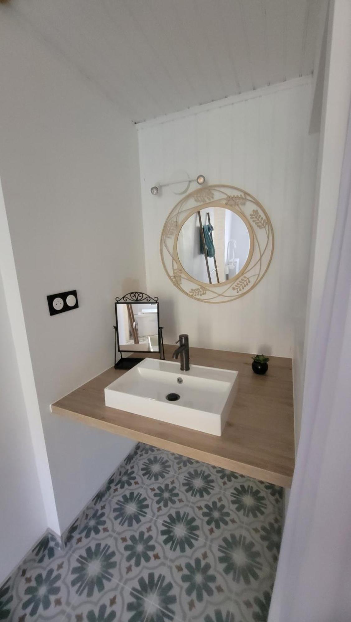 Le Truc En Plus, Accessibles Pmr, Appartement 45 M2 Mitoyen Dans Une Maison Avec Un Autre Appartement Guérard Eksteriør billede