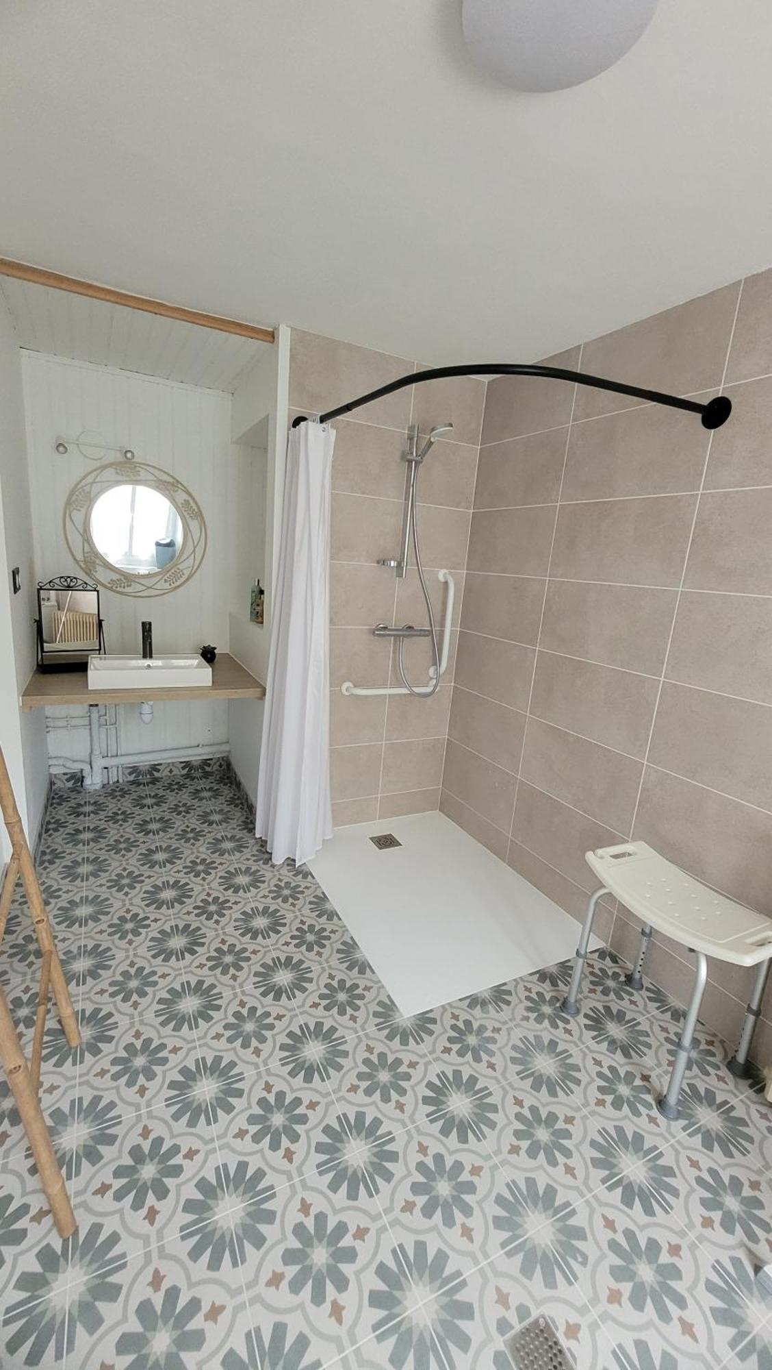 Le Truc En Plus, Accessibles Pmr, Appartement 45 M2 Mitoyen Dans Une Maison Avec Un Autre Appartement Guérard Eksteriør billede